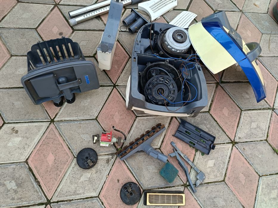 Запчастини ,насадки до пилососа Zelmer недорого