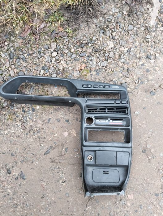 Консоль панелі приладів торпеди ВАЗ 2114 2115 Б у Авторозборка