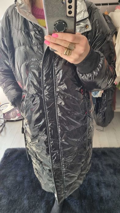 Kurta lakierowana płaszcz