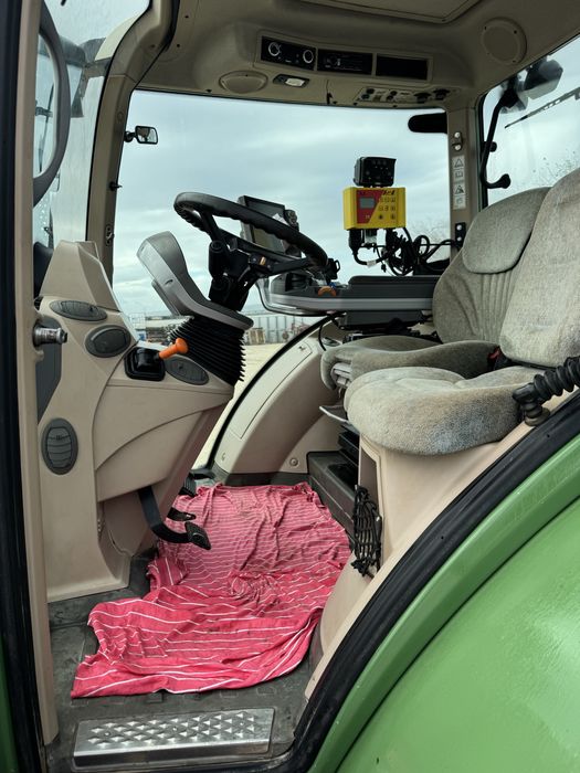 TRATOR FENDT 720 PROFI