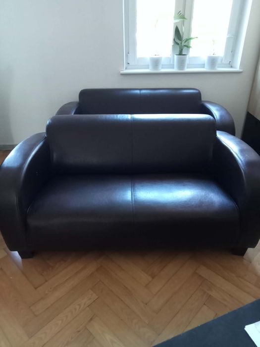 Sprzedam meble komoda plus sofa