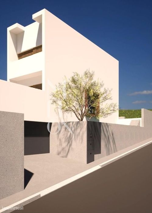 Moradia nova no Funchal | com quintal e Jardins.