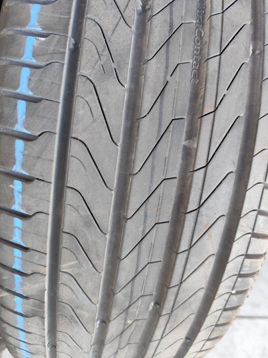 Pneus 215/55r18 Continental Ultracontact 80% piso
