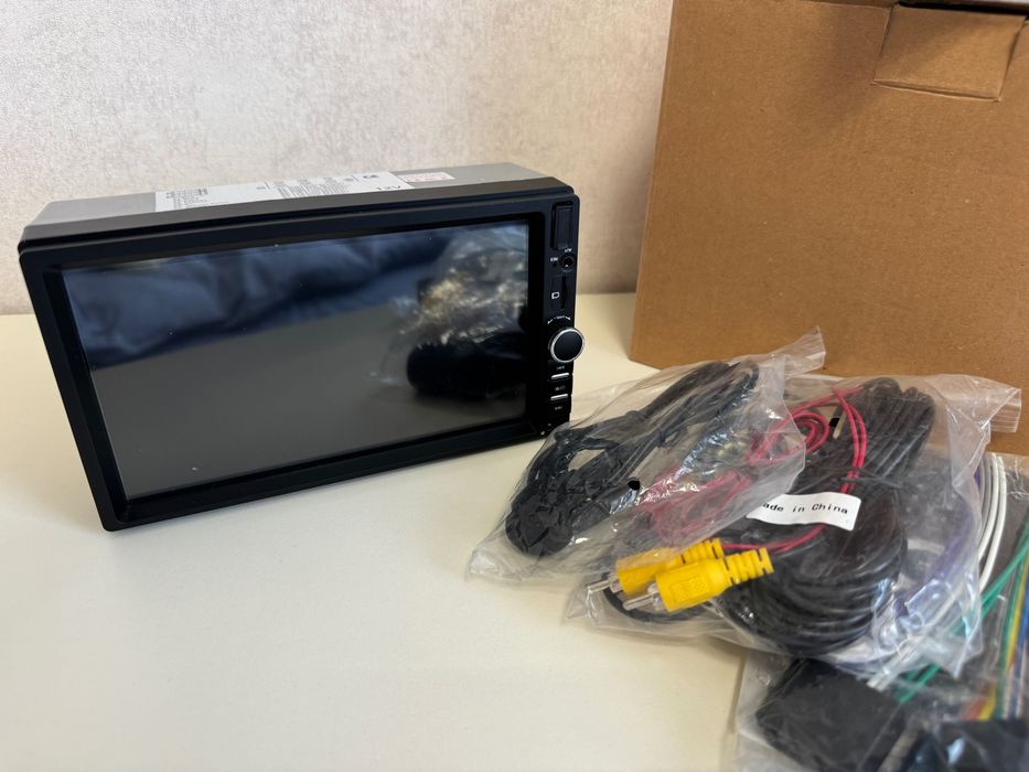Нова автомагнітола 2DIN MP5 CarPlay / Android Auto