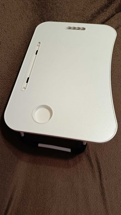 Розкладний столик для ноутбука/планшета