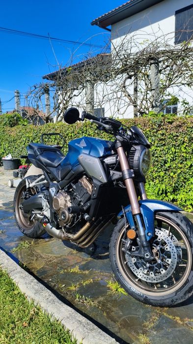 Honda CB650 R