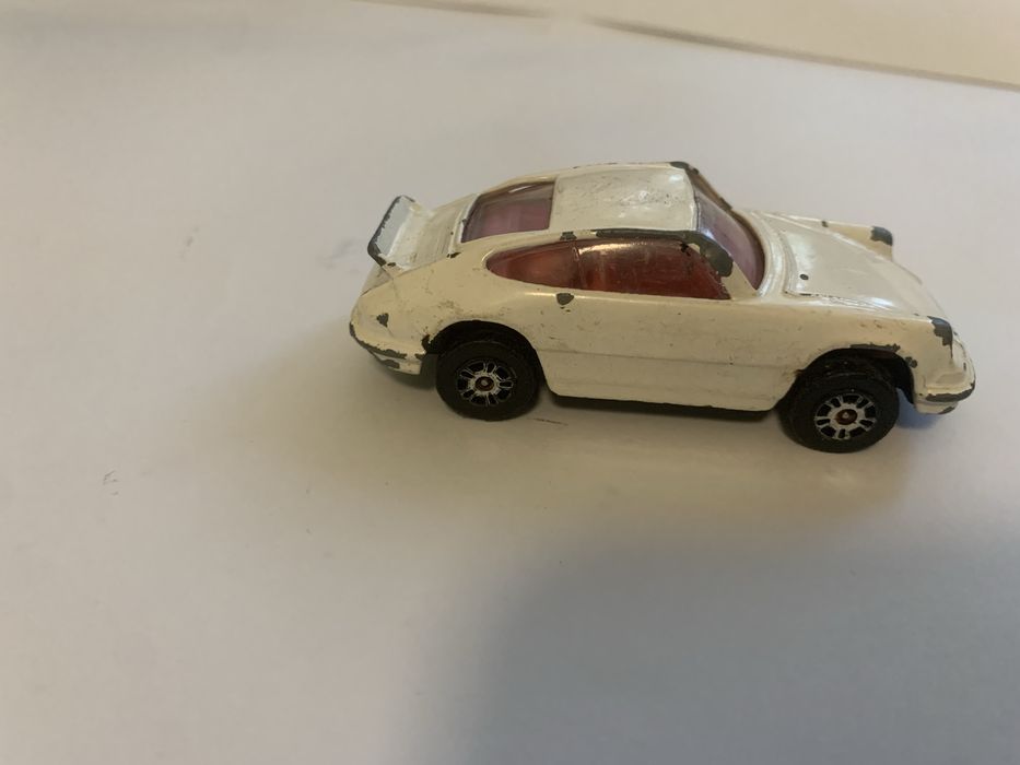 Коллекционная модель машинки Porsche Carrera