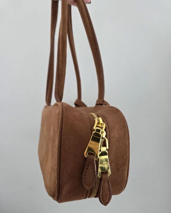 Коричнева сумочка miu miu
