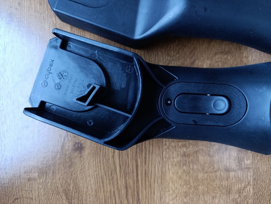 Adaptery Cybex Priam 2