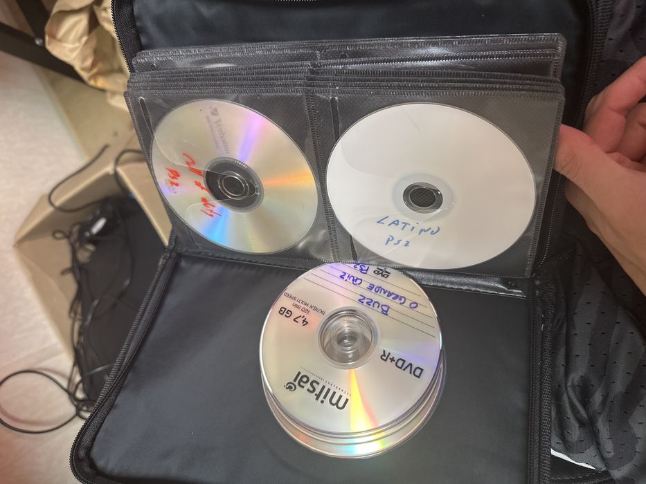 Ps2 Slim + 2 comandos e muitos jogos