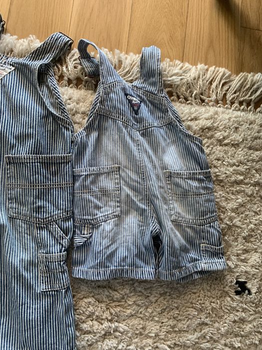 Oshkosh classicas riscas azuis e brancas
