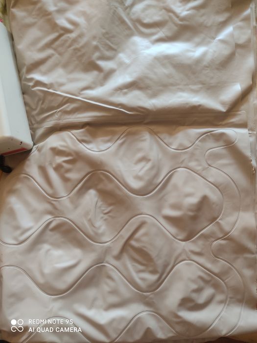 Colchão anti escarras (cama hospitalar)