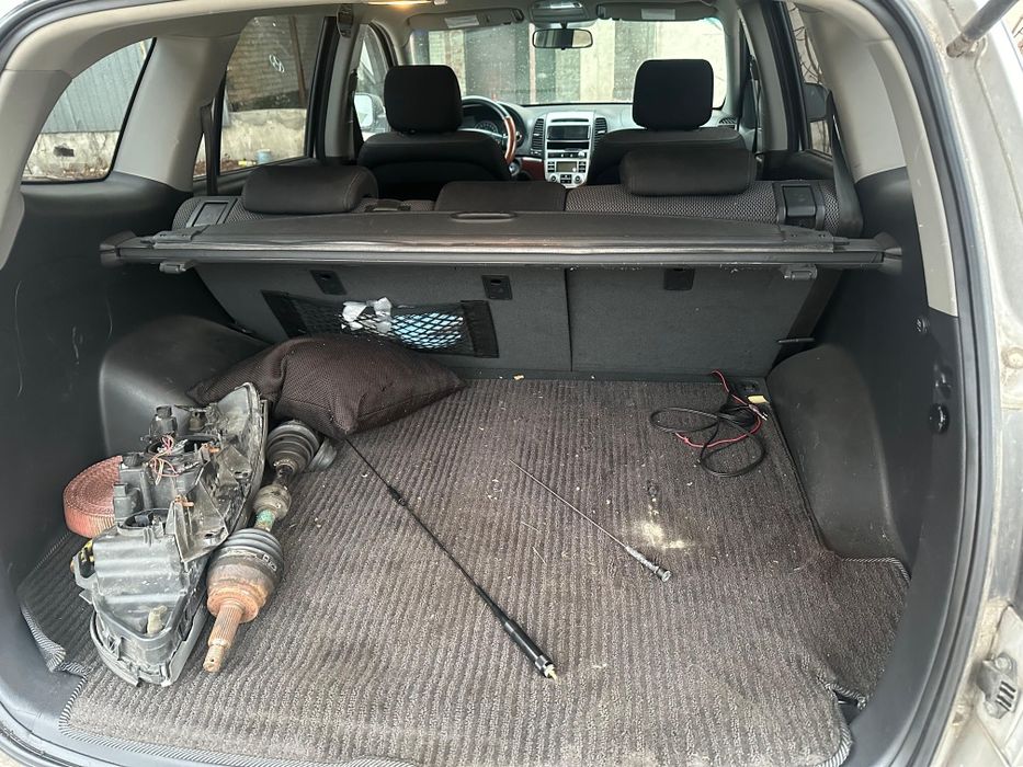 Розбірка розборка шрот Hyundai Santa fe 2 бензин 2.7 дизель 2.2 санта