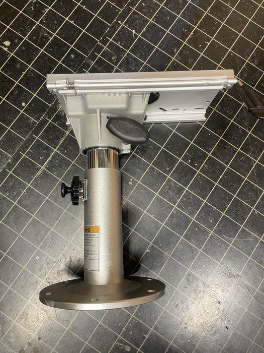 Aluminiowa noga do fotela kapitańskiego