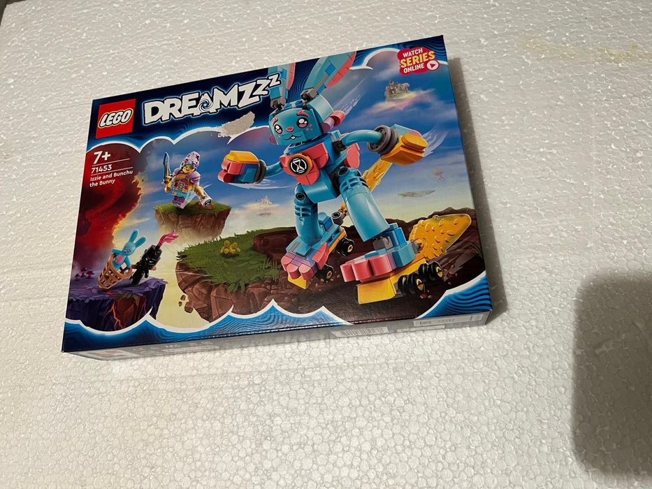LEGO Izzie i króliczek Bunchu , Izzie i króliczek Bunchu , LEGO