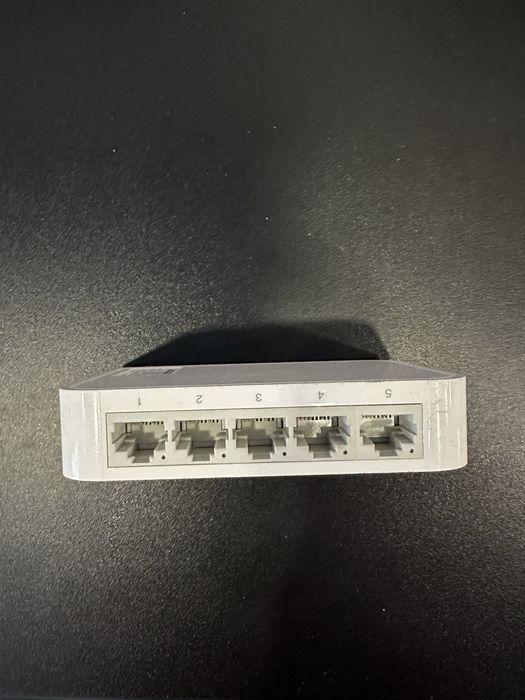 коммутатор TP-Link