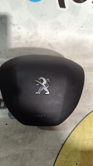 Подушка в руль Пежо 308 t9 рестайлінг 2013-