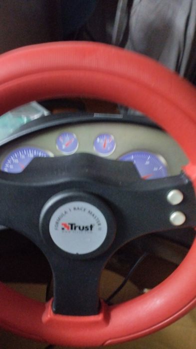 Vendo volante de jogos para PC