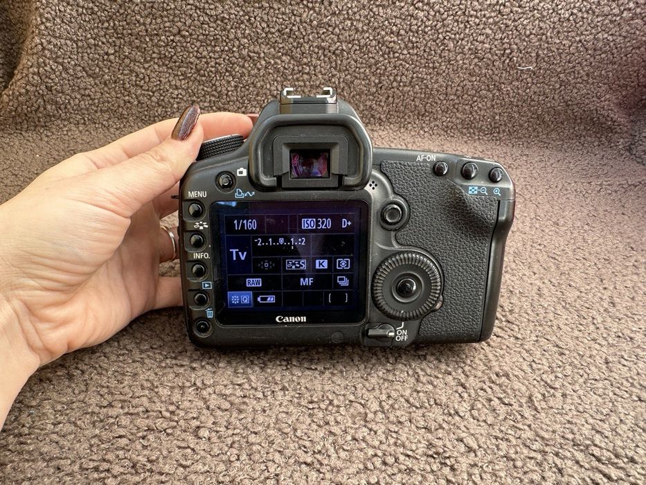 ★Canon 5d mark2★専用★ Canon EOS 5D Mark II — Википедия