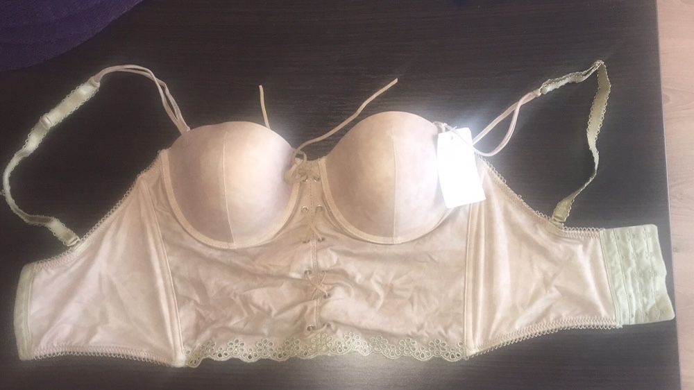 Бюстгалтер