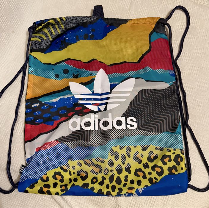 Продам спортивный рюкзак Adidas