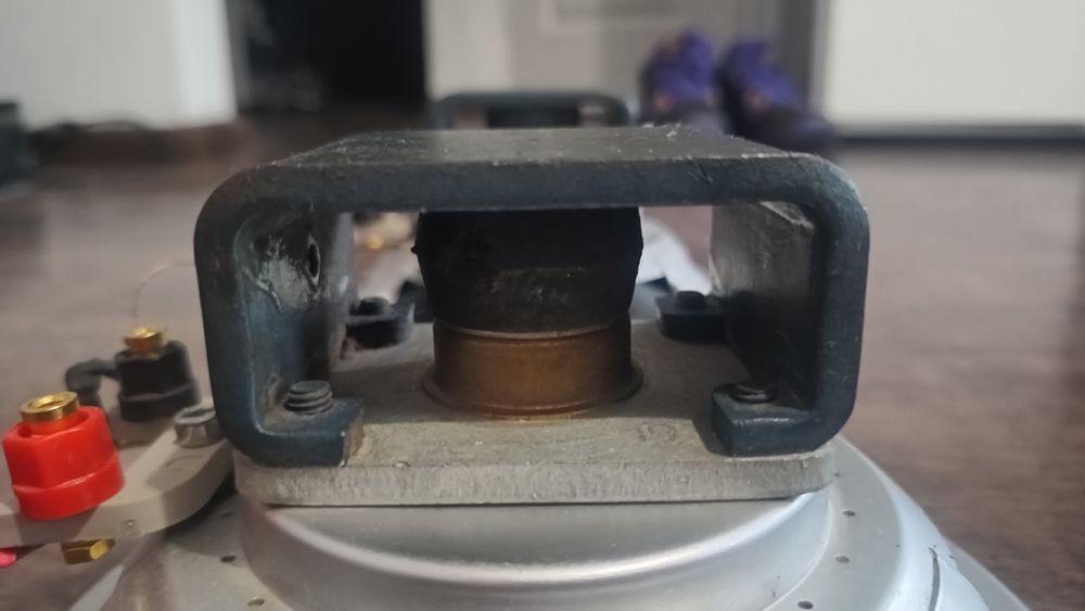 Динаміки Isophon .