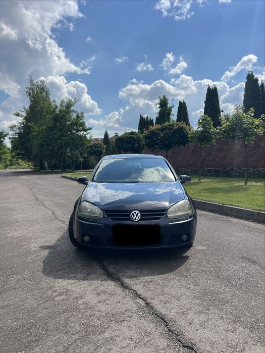 Volkswagen Golf V  2005 рік 1.9 tdi Нерозмитнений