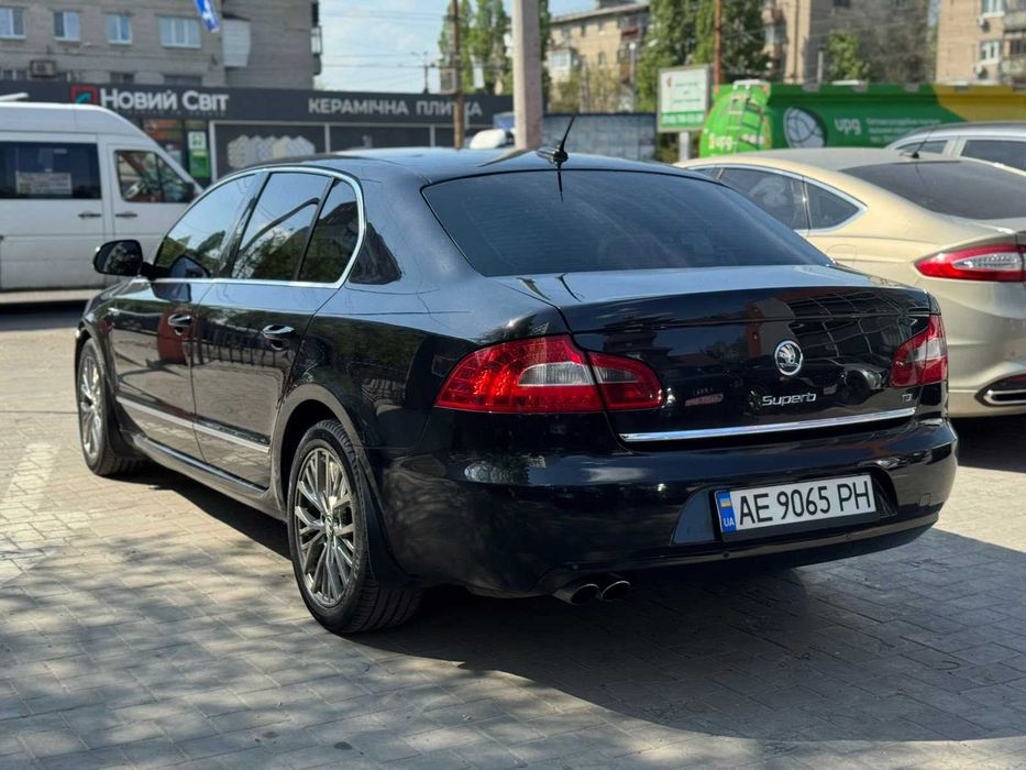 Skoda Superb 2009р 2,0 Дизель! Автомат! Обмін! Розстрочка!
