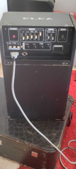 Acordeão eletrônico ELKAVOX 83