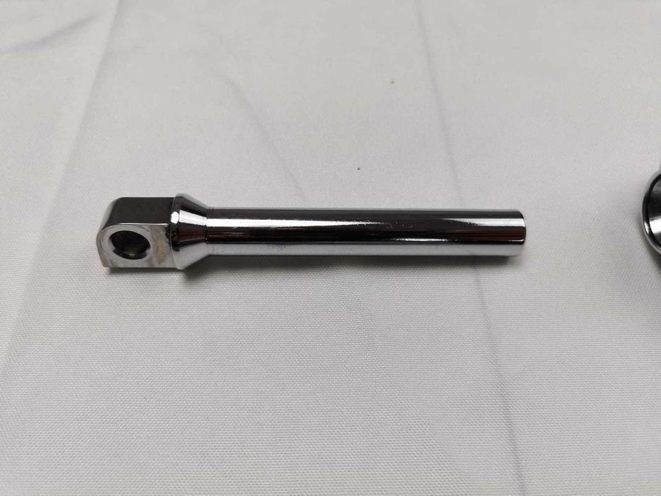 Oryginalny podnóżek Harley Davidson Sportster Dyna Softail elektra