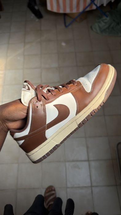 Nike dunks - castanho