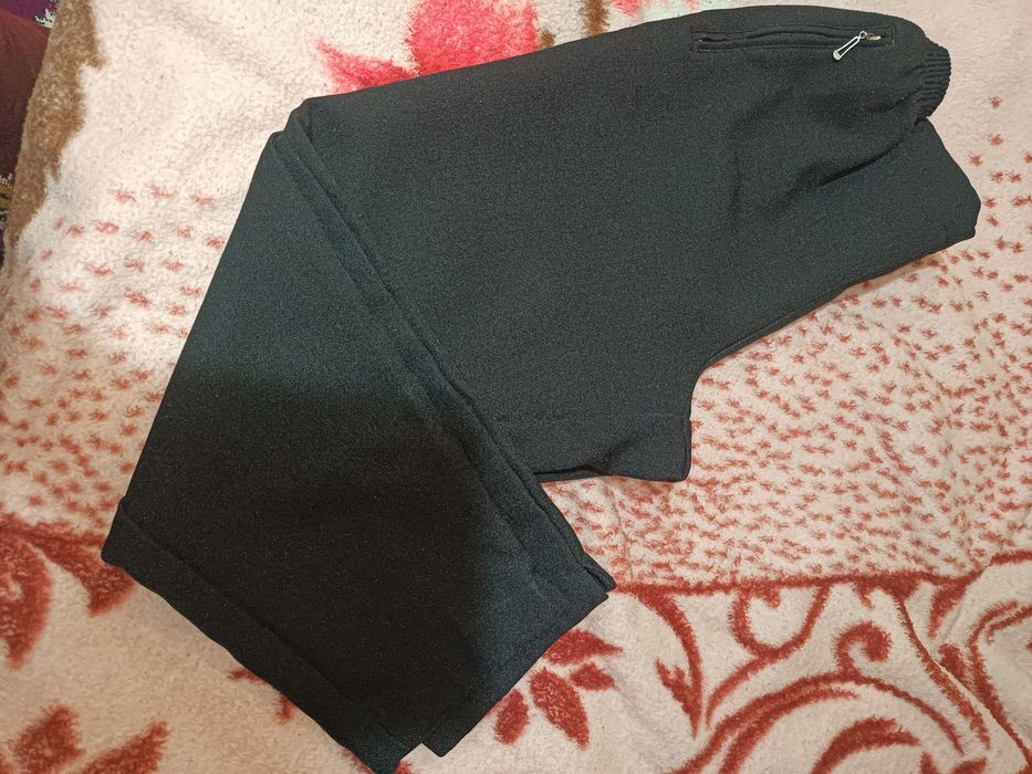 Штани, брюки жіночі