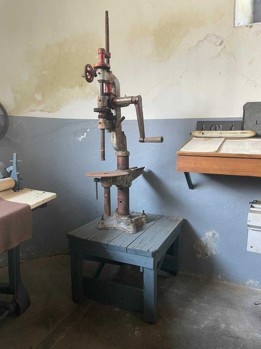 Engenho Antigo para Decoração