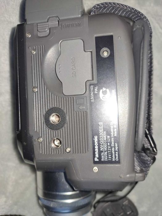 Відеокамера Panasonic NV-GS330