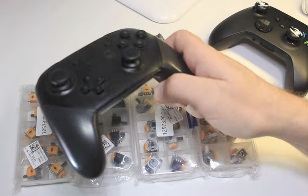 Ремонт ігрових контроллерів, геймпадів Playstation PS4, PS5, XBOX