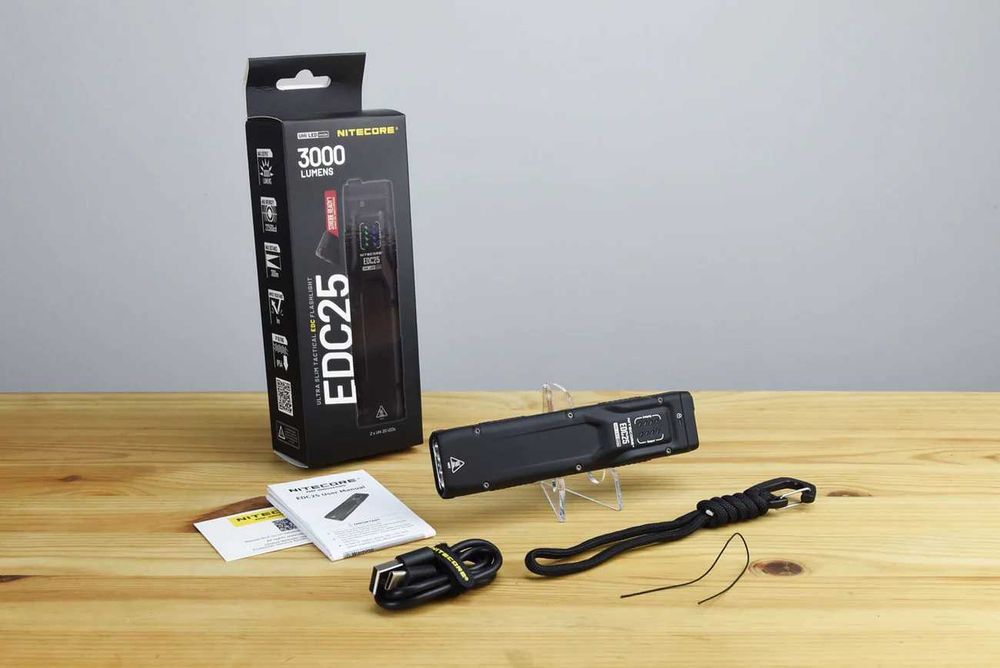 Nitecore EDC25 Потужний Кишеньковий Ліхтар 3000 Люмен (USB Type-C)