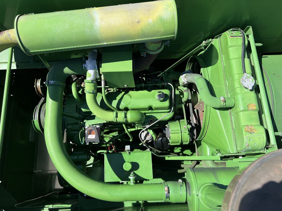 Комбайн JOHN DEERE 1052| Джон дір| 1700м/г| 3.05 жатка| Ідеальний стан