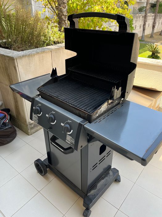 Barbecue Broil King Monarch 320