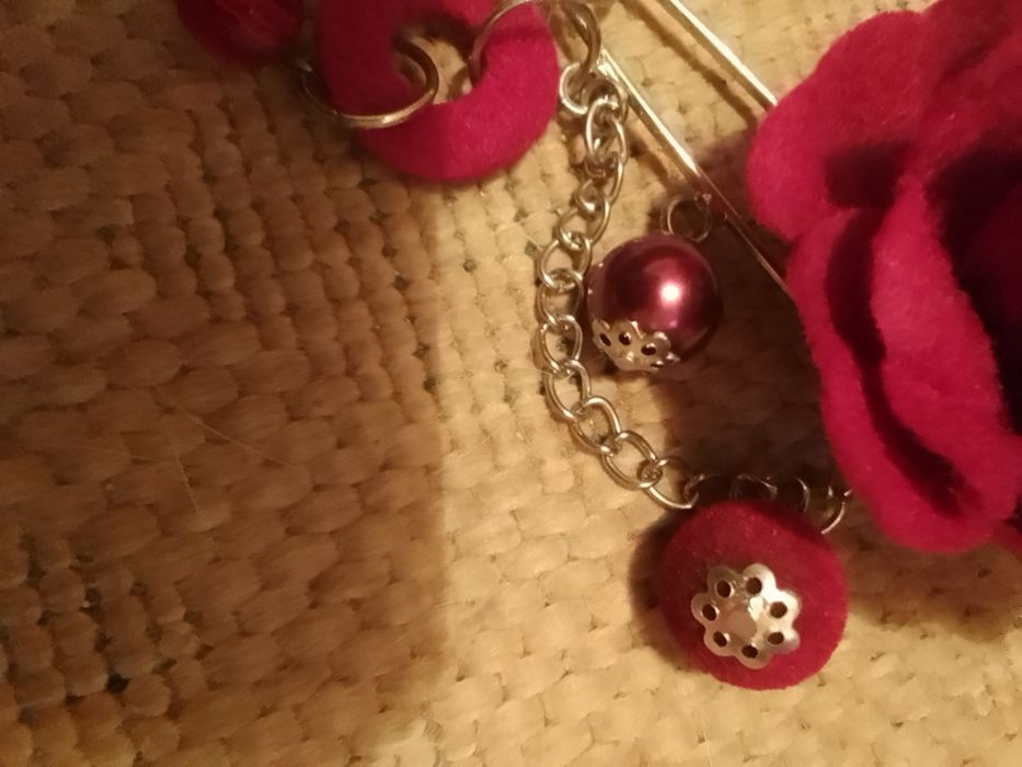 Peças tudo a 3 euros proveitem