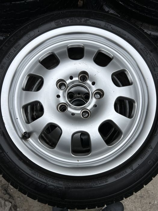 Диски BMW 3, 5x120 r16 з шинами