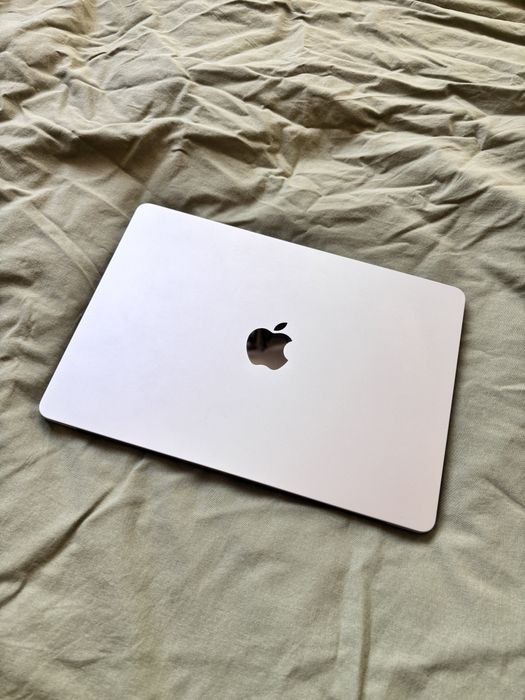 Macbook Air M3 8/256
