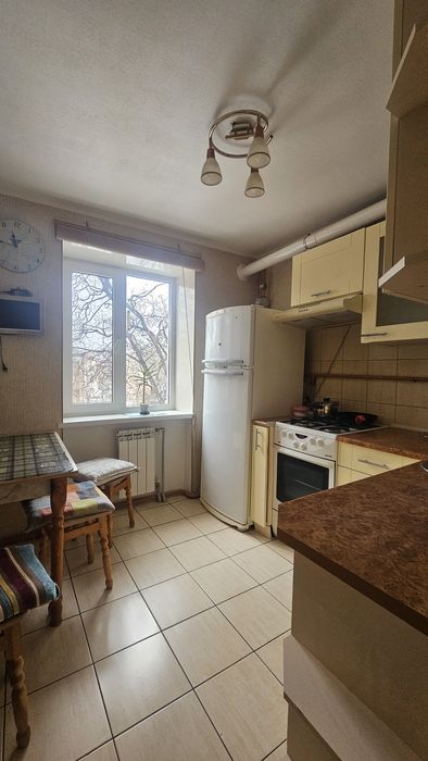 Здам 2-кімнатну квартиру з індивідуальним  опал.на Черемушках