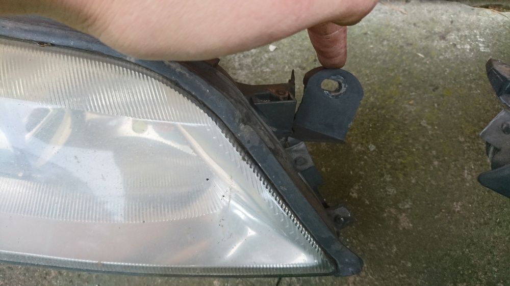 Lampy xenon i polift vectra b