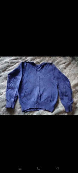 Sweterek dziewczęcy