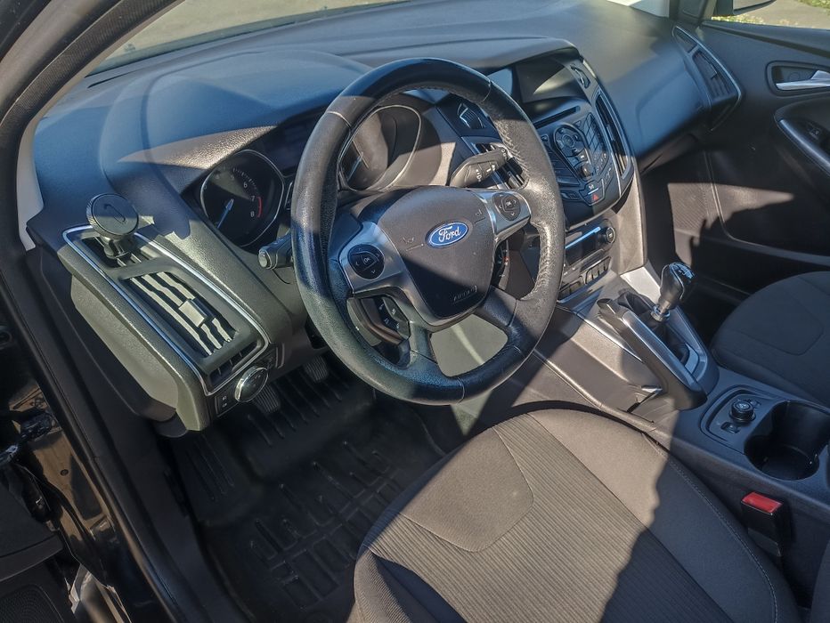 Ford Focus 2011 VIN WF0LXXGCBLBT68575 фото оголошення 6 з 8