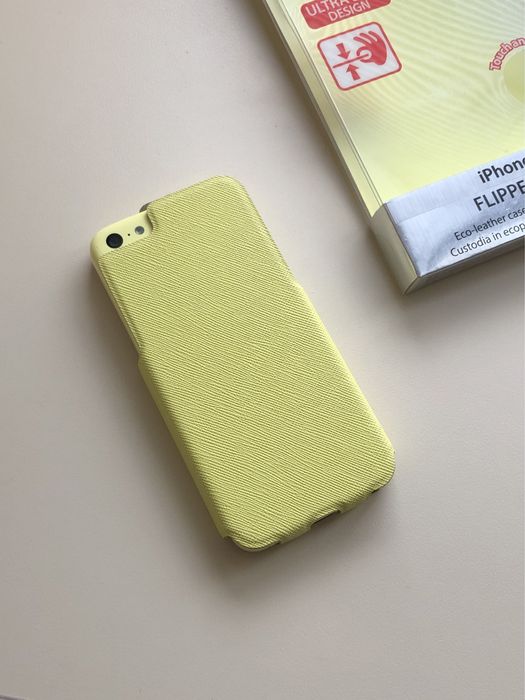 Чехлы для iPhone 5c