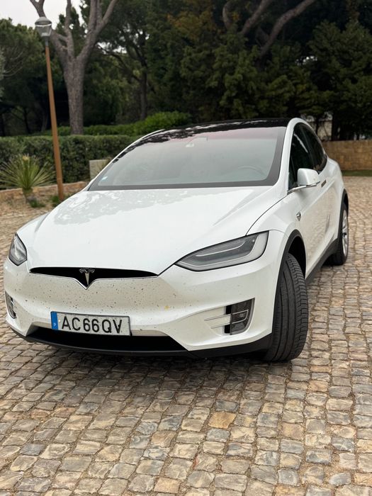 Tesla Model X Long Range