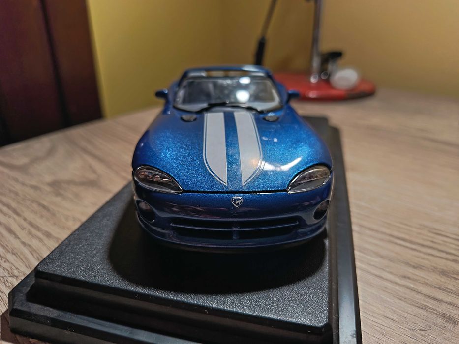 Dodge Viper RT/10 1:24 – Bburago – Excelente estado