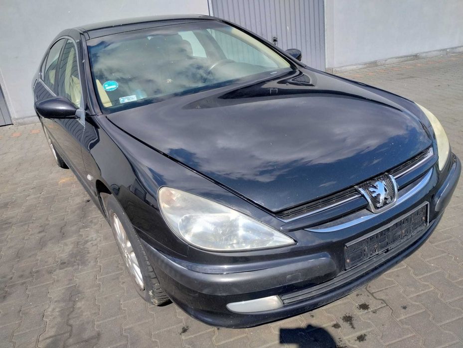 maska przód przednia Peugeot 607 czarny, częsci