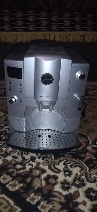 Кофемашина Юра рабочая